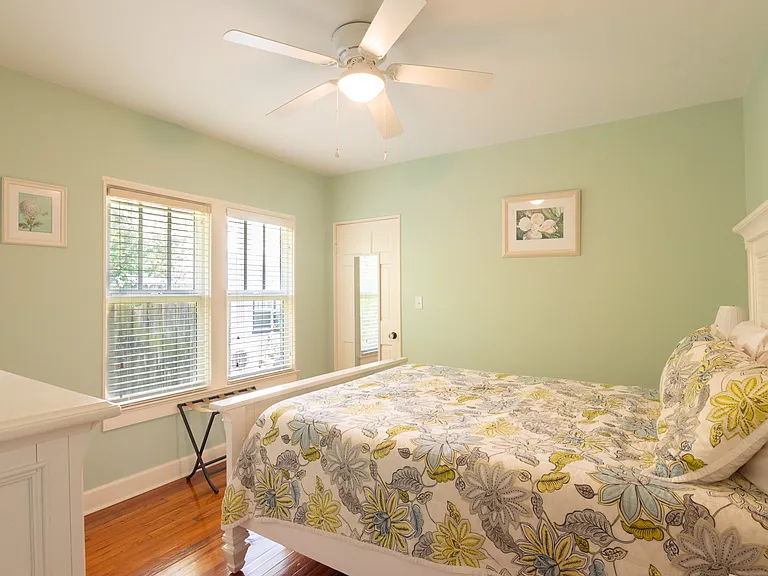 1701 Florida Ave — Photo 23