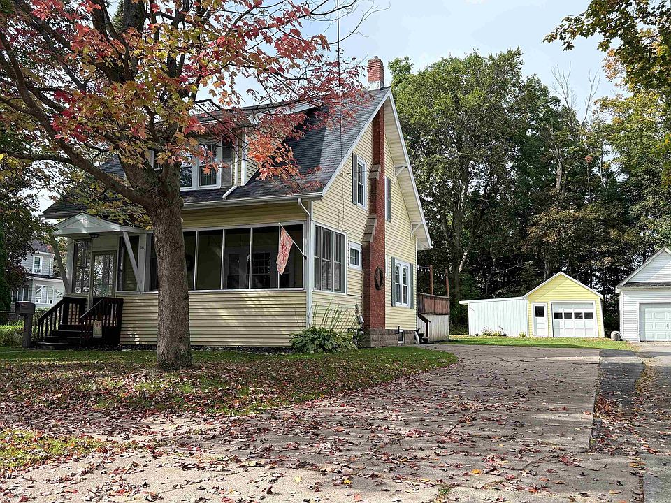 1st image of 16 Cherry St