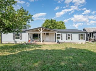 801 Sayersville Rd, Warsaw, KY 41095