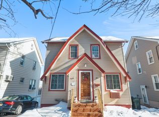 47 Elycroft Pkwy, Rutherford, NJ 07070