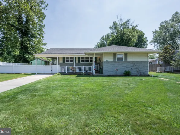 324 Juniper Dr, Cherry Hill, NJ 08003