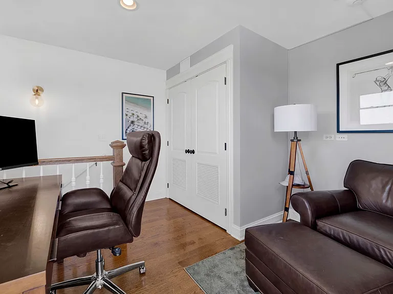 1520 W Diversey Pkwy #3 — Photo 26