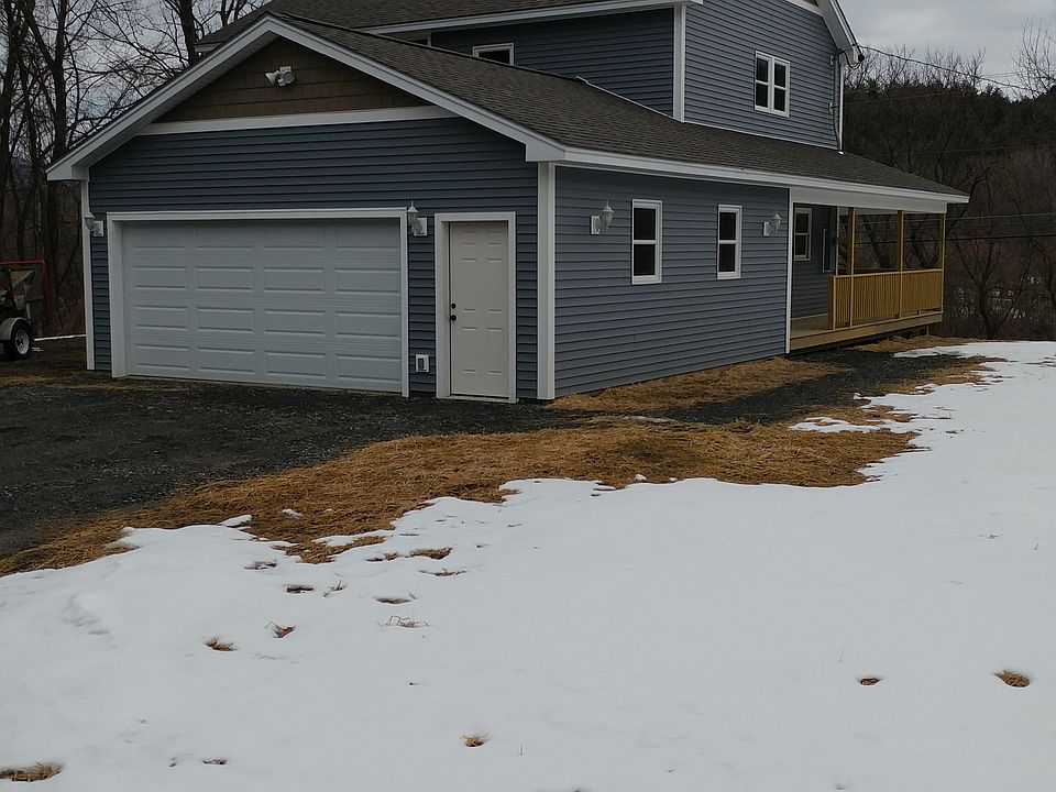 Exterior 2 car garage