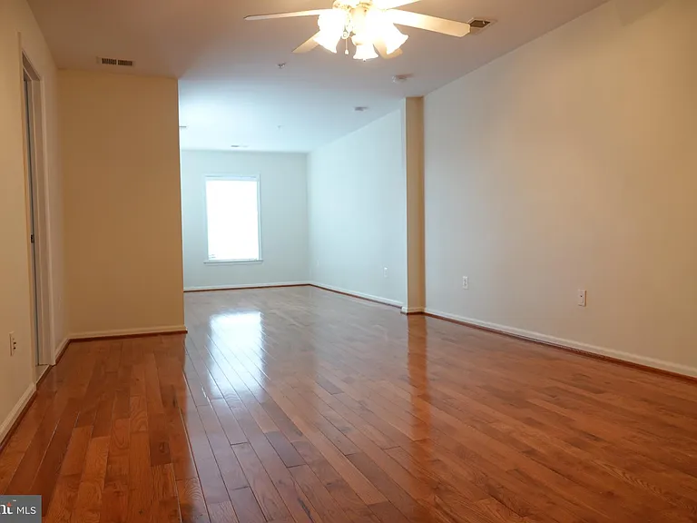 1112 Pleasant Dr — Photo 11