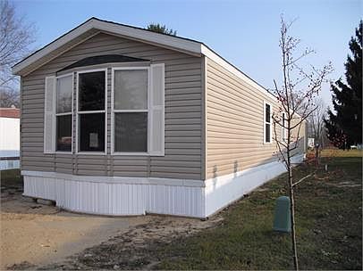1st image of 385 W Brown St