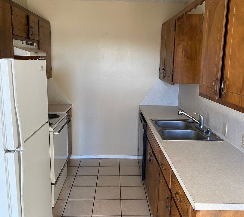 300 E Knoxville 11 300 E Knoxville St Greenwood AR Zillow