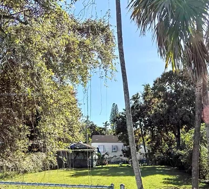 1st image of 276 NE 58th St