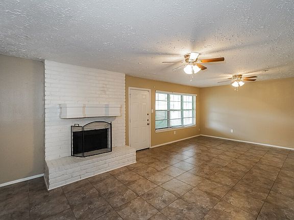 3rd image of 14215 Eventide Dr