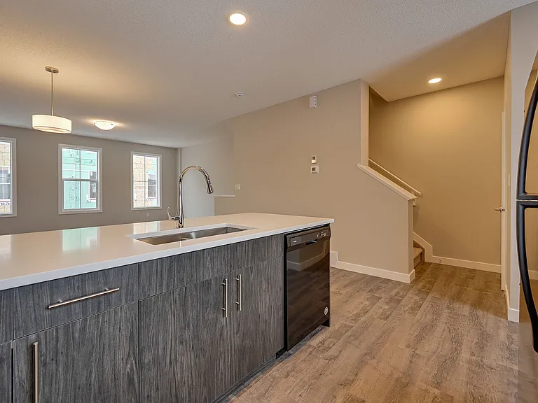 2610 Maple Way NW — Photo 32