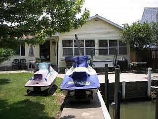 2nd image of 344 N Miami Pl