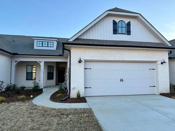 467 Raleigh Elm Dr, Huntsville, AL