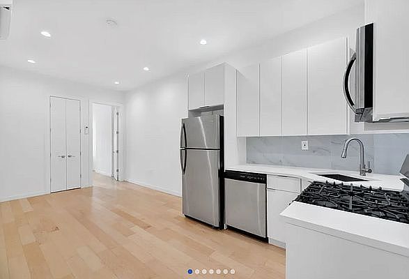 1st image of 252 Madison St APT 1L