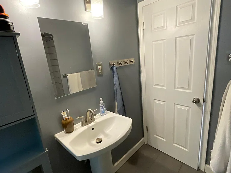 Master Bathroom Ground Floor