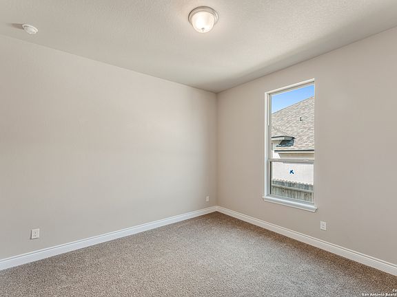 4th image of 3017 Ashby Park
