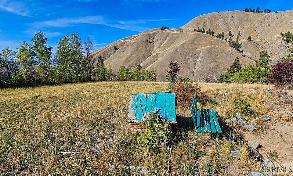 13th image of this home