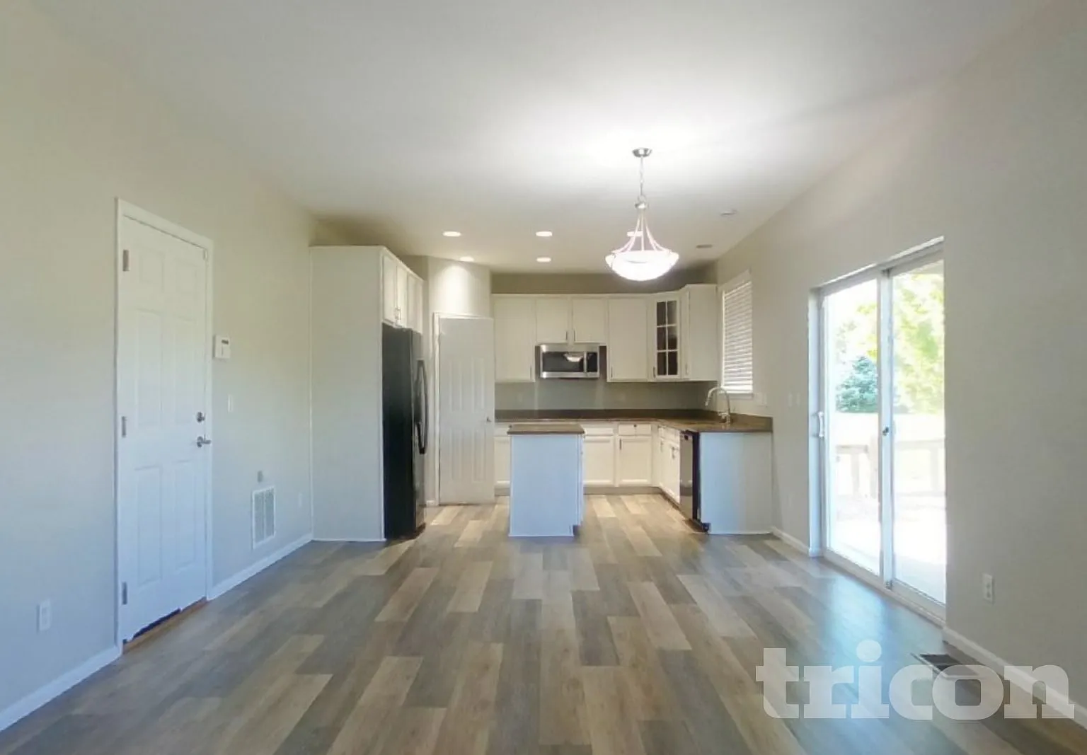 7191 South Oak Hill Circle Aurora CO — Photo 3