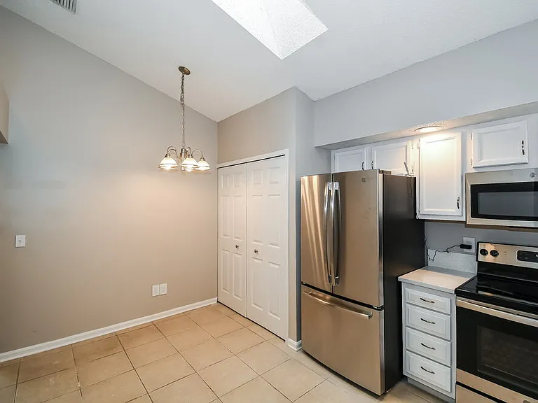 8790 Townsquare Dr S — Photo 7