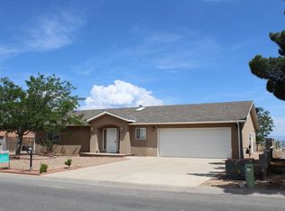 979 Ivory Rd SE, Rio Rancho, NM 87124