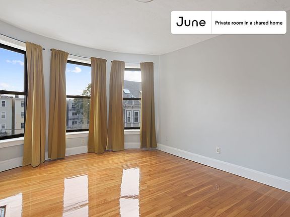 4th image of 17 Highgate St #C