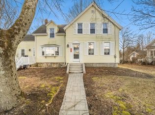 521 Slocum Rd, Dartmouth, MA 02747