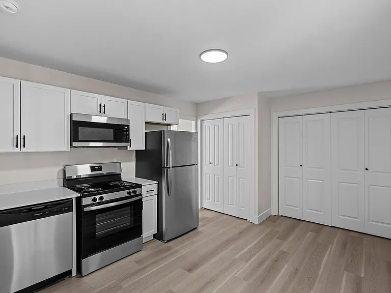 3722 Ark Ave — Photo 9