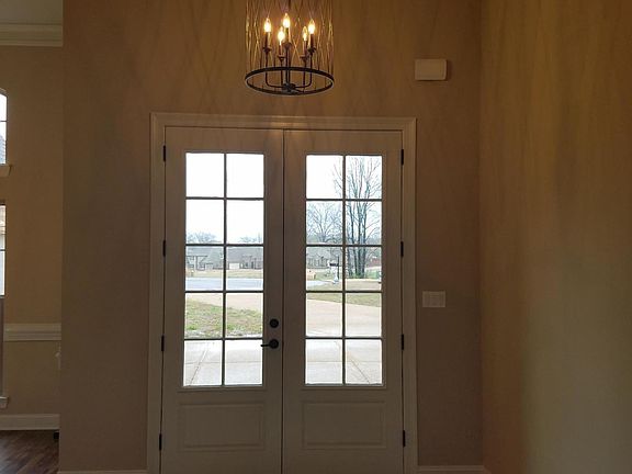 2nd image of 387 Landon Cove Dr