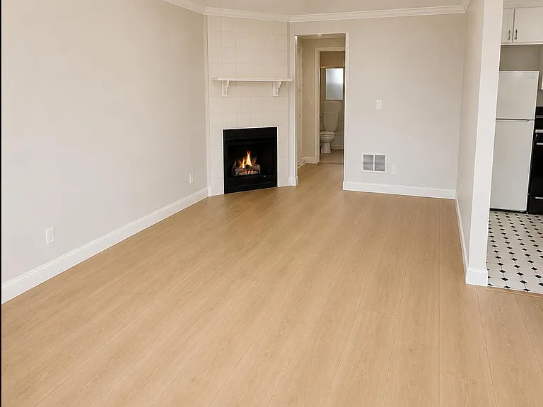 Connie Jean Apartments — Photo 15