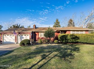 46 Mount Vernon Drive, Toms River, NJ 08755