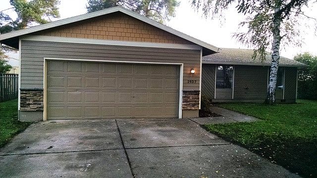 1st image of 1937 SE Gail Ct