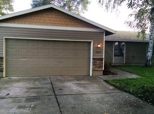 1937 SE Gail Ct, Hillsboro, OR 97123