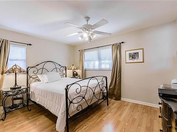 5th image of 7536 Meadow Dr