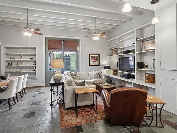 5th image of 524 Saint Philip St APT 1B