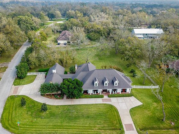 2nd image of 5206 Cypress Green Ln