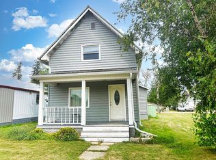 127 E Main St, Hawkeye, IA 52147