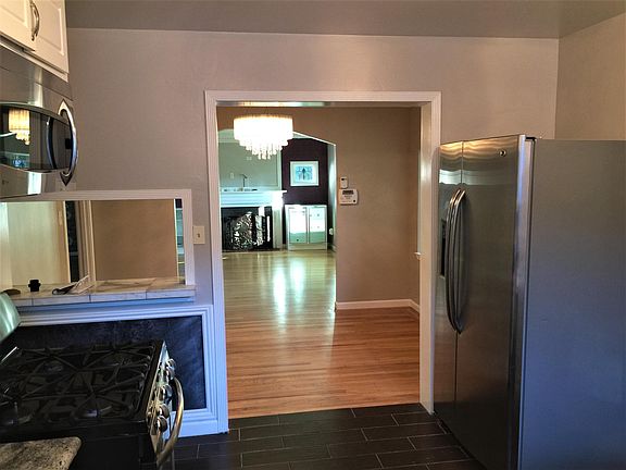 3rd image of 2361 Homewood Dr