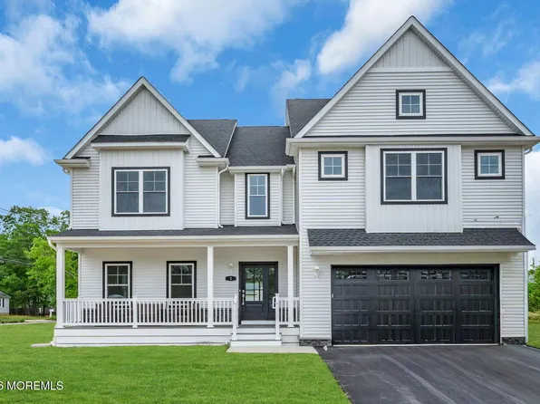 1 Potters Court, Bayville, NJ 08721