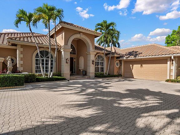 3rd image of 1338 Breakers West Boulevard