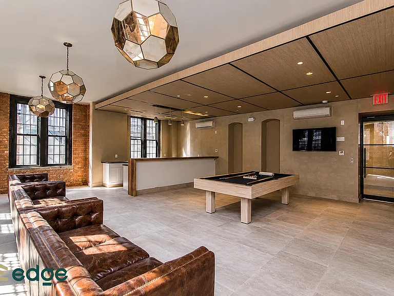 2 N Henry St #2B — Photo 9