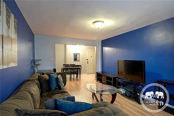 Sold by East Egg Realty | media 8