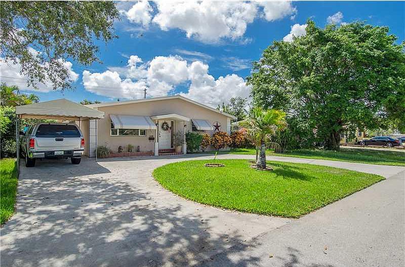1st image of 2311 NW 61st Avenue