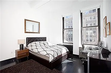 Rented by Barkoff Residential 