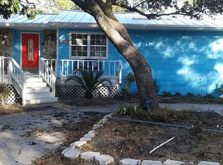 1832 Seacrest Dr, Gautier, MS 39553