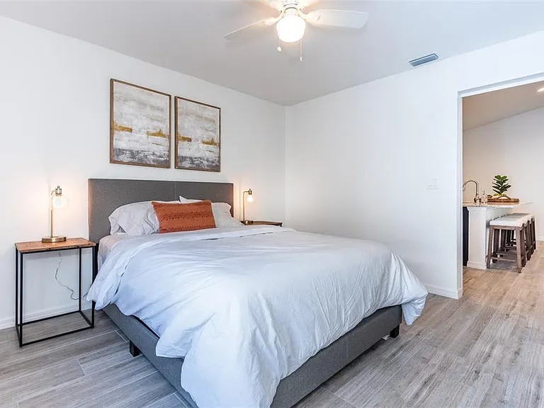 215 Lewis Cir #112 — Photo 18