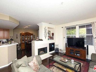12963 Runway Rd APT 109, Playa Vista, CA, 90094