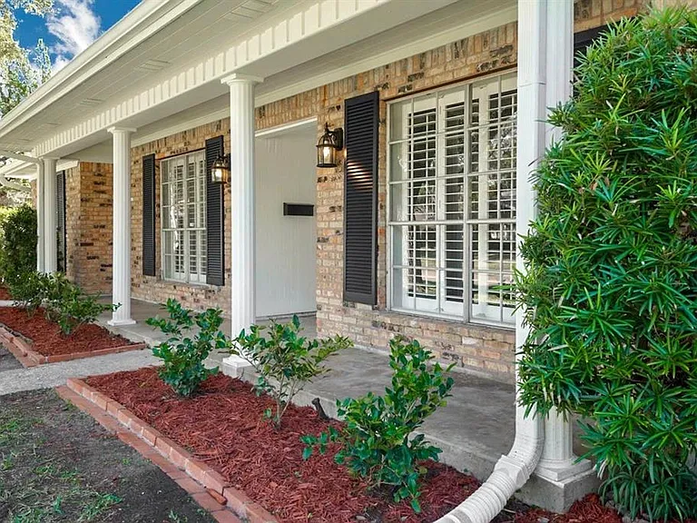 8319 Burning Hills Dr — Photo 20