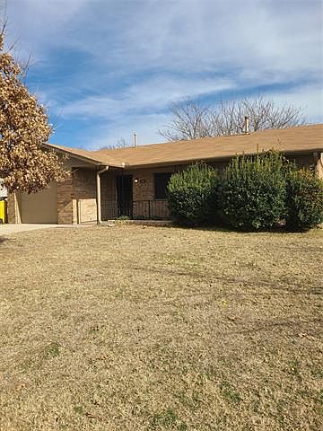 1st image of 1906 Floral Dr