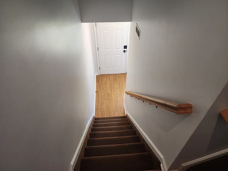 1158 Maggie Rd — Photo 5