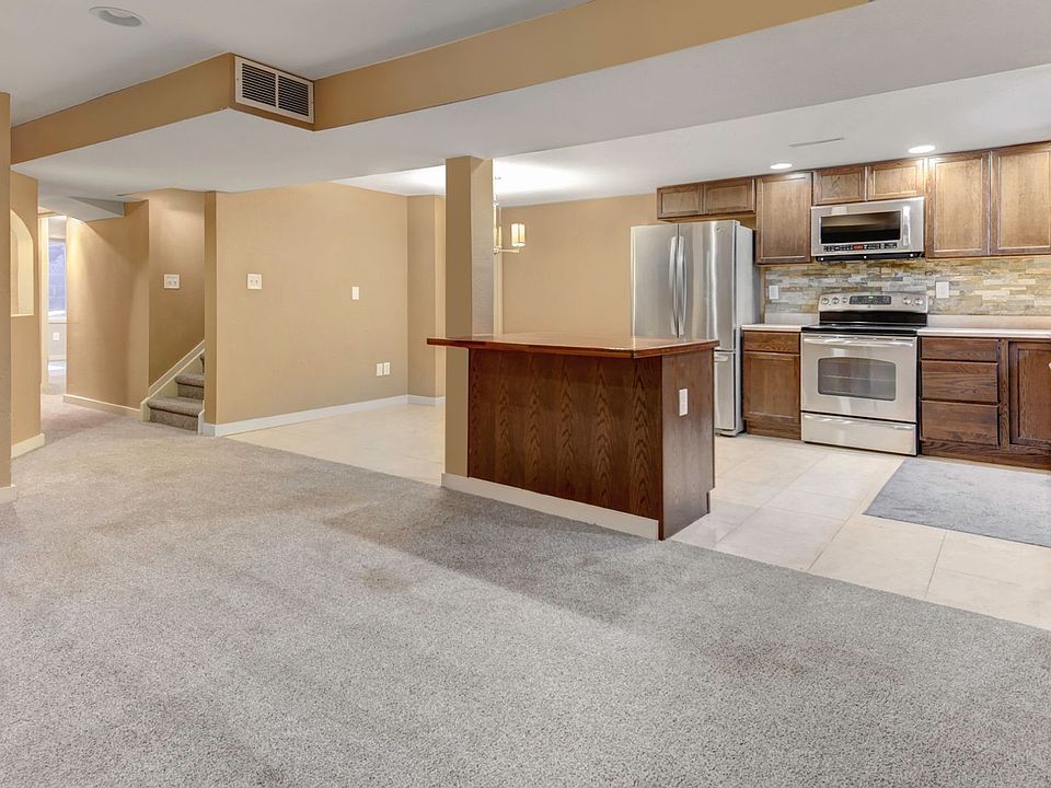 1st image of 746 Goss Dr #B