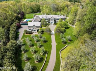 11 Langhorne Ln, Greenwich, CT 06831