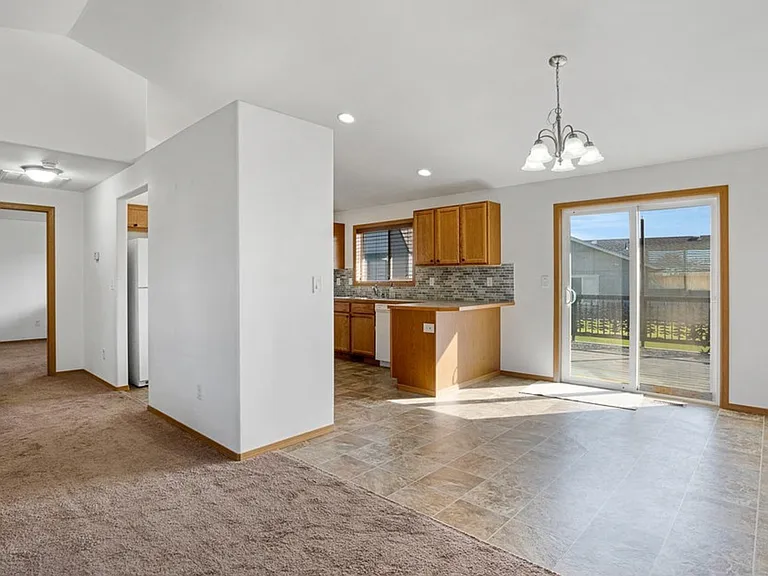 1409 W Electra St — Photo 9